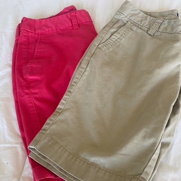 Gap Tan and Coral Bermuda Shorts - Picture 2 of 5